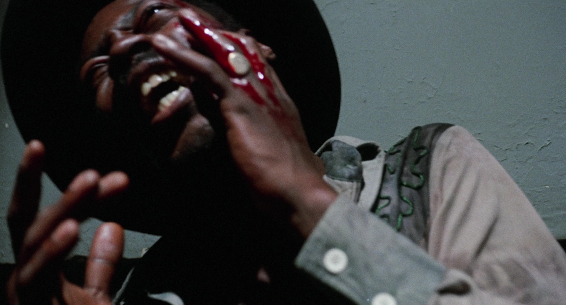 9 Lives of a Wet Pussy still 6