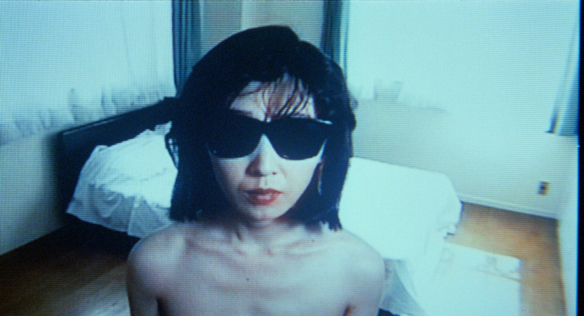 An Aria on Gazes still 3