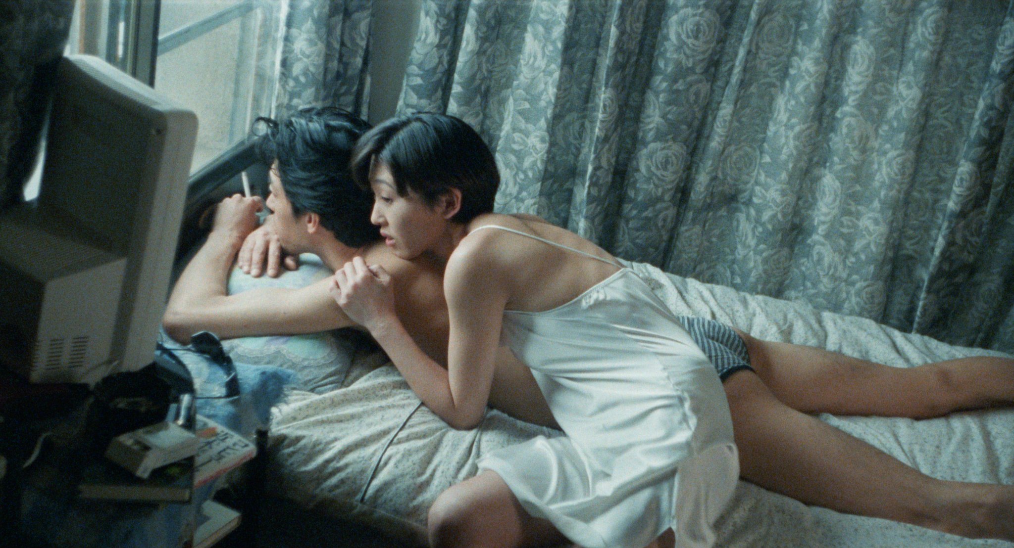 An Aria on Gazes still 6