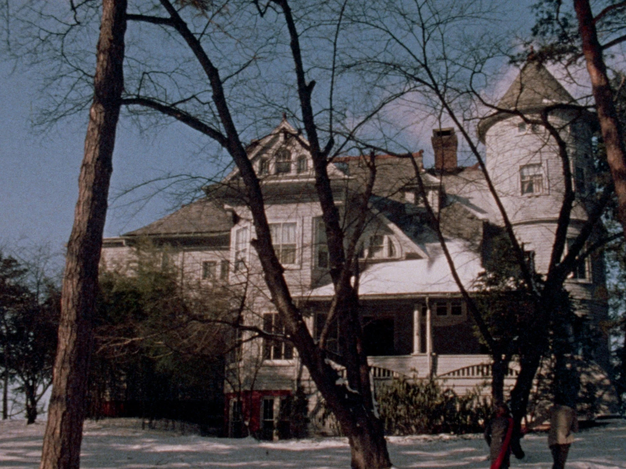Dark Dreams still 2