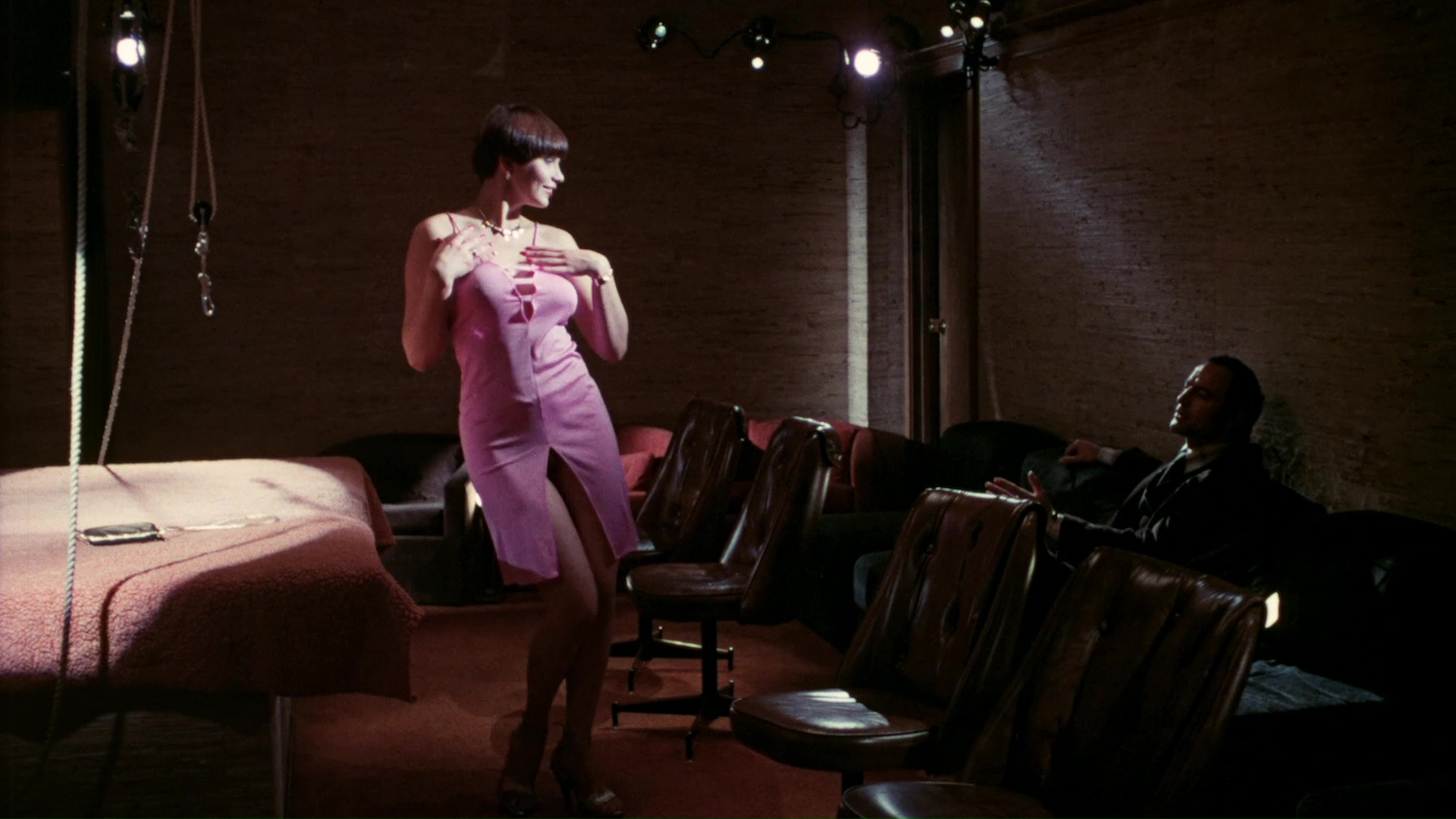 Pretty Peaches still 3