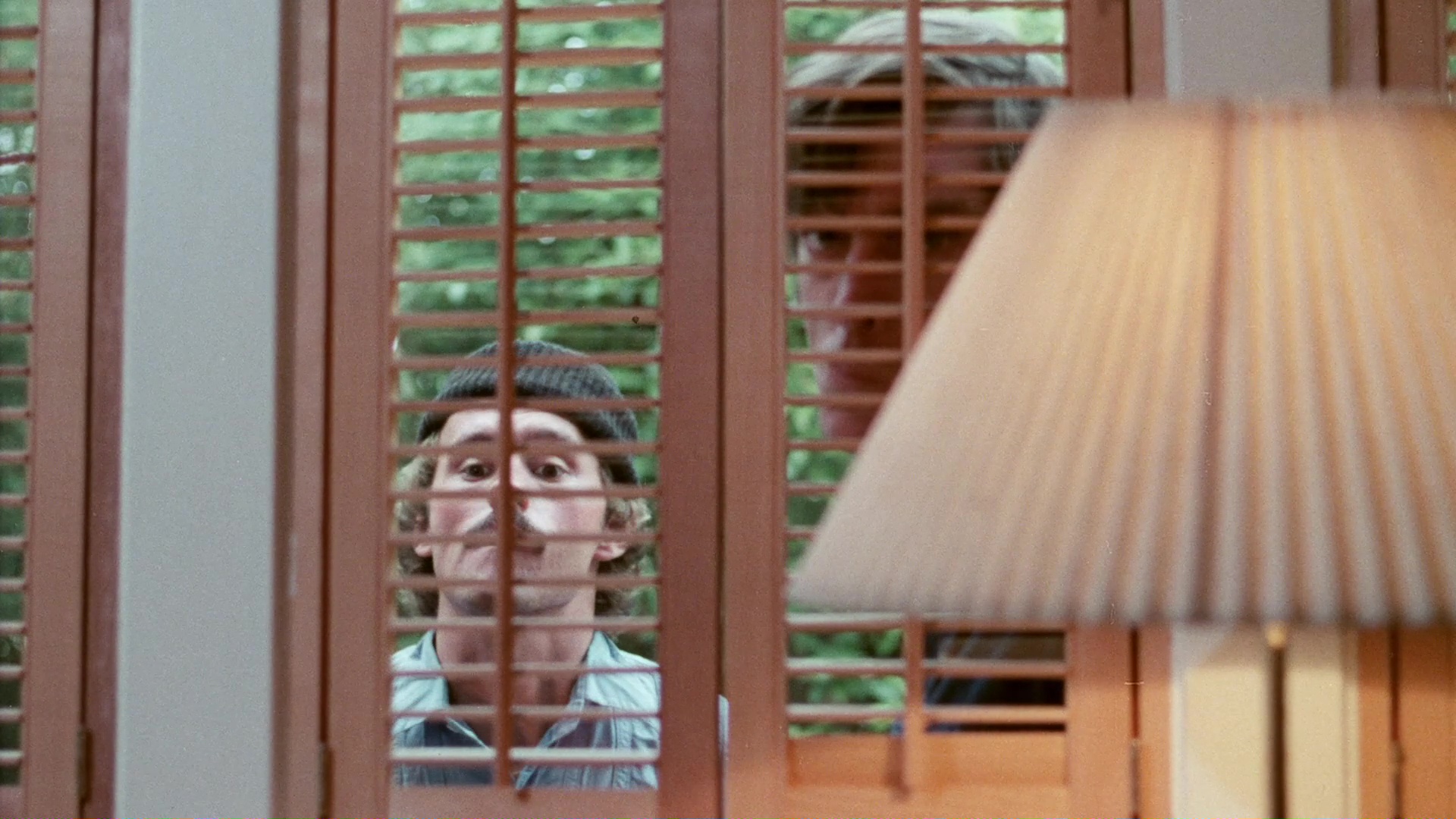 Pretty Peaches still 4