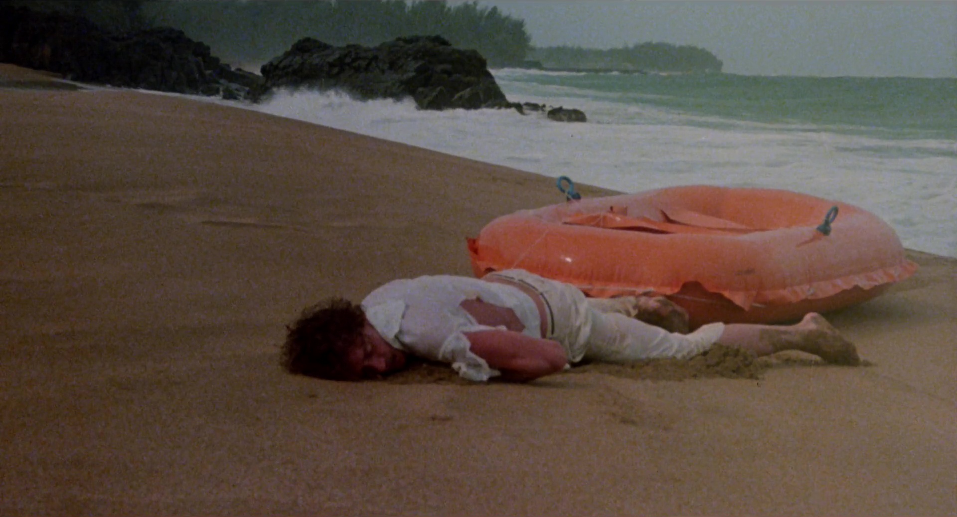 Prisoner of Paradise still 4